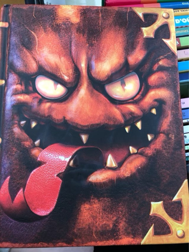 Le livre de monstrox : Carabas Editions